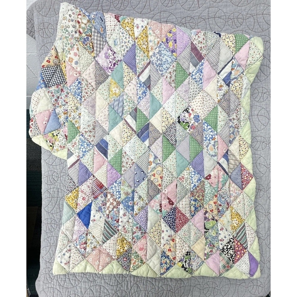 Vintage Handmade Patchwork Quilt Floral Feedsack Style Diamond Scrap Pastel - Picture 2 of 11